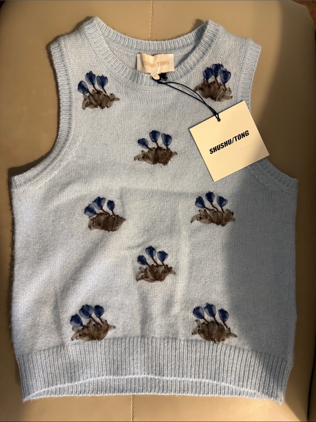 Shushu/Tong Light Blue Knit Vest With Floral Embroidery